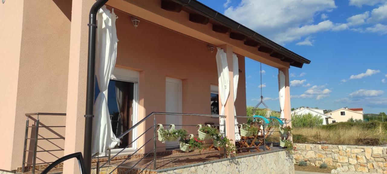 Emanuel Villa Ljubač Екстериор снимка